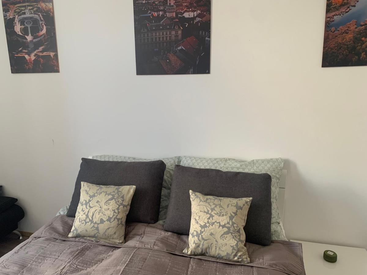 쇼프론 Studio77 Apartman 아파트 외부 사진