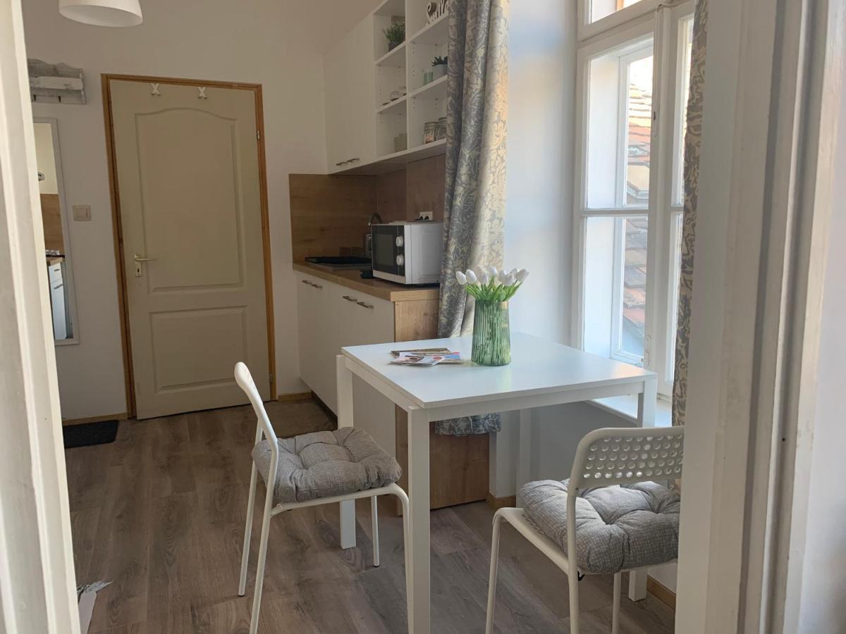 쇼프론 Studio77 Apartman 아파트 외부 사진
